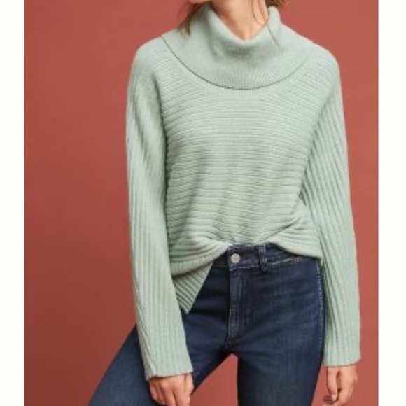 Anthropologie Ribbed Turtleneck
Color: GREEN
Size: M Petite - Picture 2 of 7